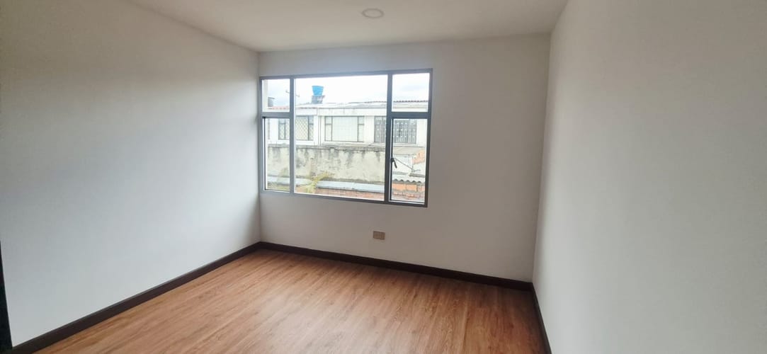 Apartamento de 5 alcobas en venta en Engativá, Bogotá, 162 m² · foto 21 de 24