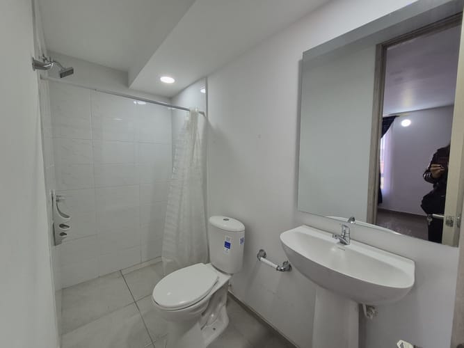 Apartamento de 2 alcobas en arriendo en Fac, Madrid, 54 m² · foto 11 de 14