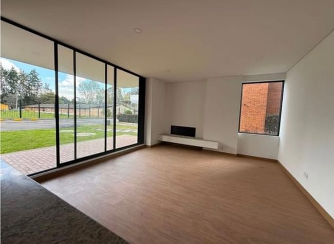 Apartamento de 3 alcobas en venta en Calahorra, Cajicá, 114 m² · foto 3 de 13