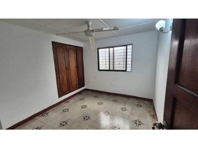 Casa de 4 alcobas en venta en El Limoncito, Barranquilla, 297 m² · foto 15 de 23