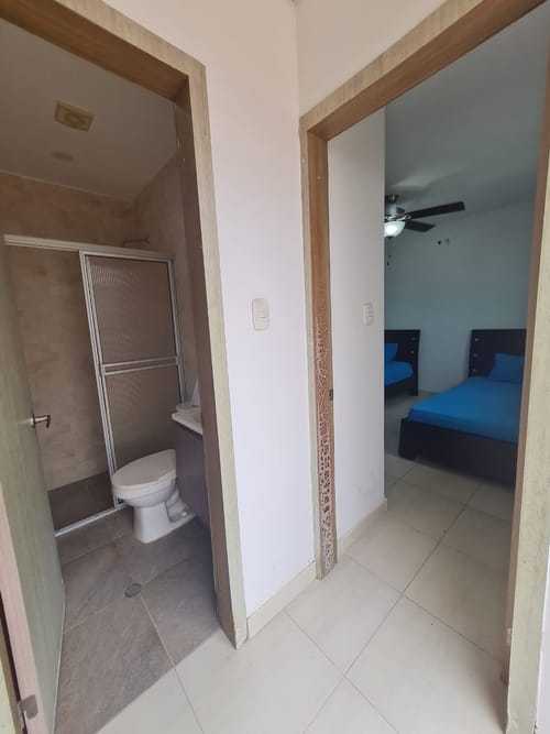 Casa de 5 alcobas en venta en Los Alcazares, Santa Marta, 280 m² · foto 4 de 24