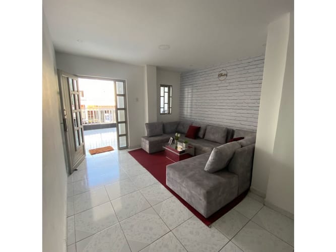 Casa de 5 alcobas en venta en Olaya, Barranquilla, 315 m² · foto 5 de 11
