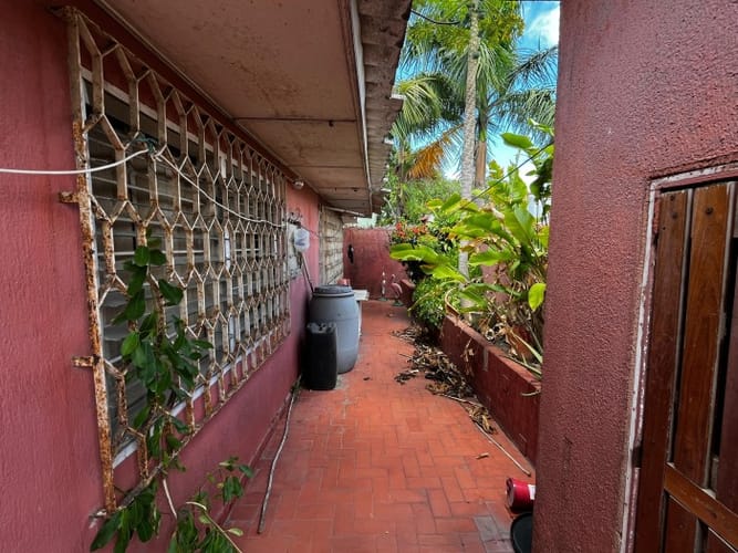 Casa de 5 alcobas en venta en Ciudad Jardin, Barranquilla, 511 m² · foto 4 de 7