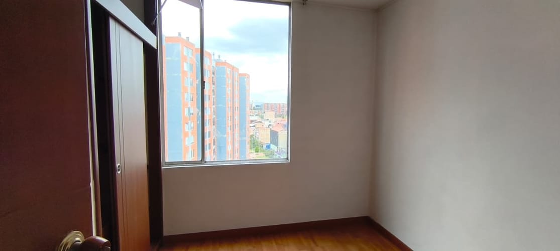 Apartamento de 3 alcobas en venta en Ciudad Techo Ii, Bogotá, 56 m² · foto 18 de 24
