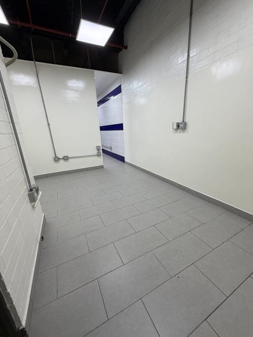 Local en arriendo en Guayabal, Medellín, 48 m² · foto 4 de 7