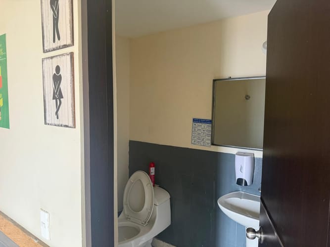 Casa de 3 alcobas en arriendo en Prado Veraniego, Bogotá, 217 m² · foto 6 de 8