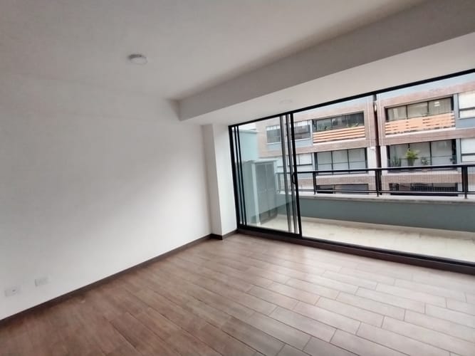 Apartamento de 2 alcobas en arriendo en Pantanillo, El Retiro, 75 m² · foto 2 de 11