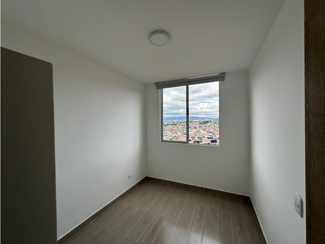 Apartamento de 3 alcobas en venta en Villa Gladys, Bogotá, 44 m² · foto 13 de 17