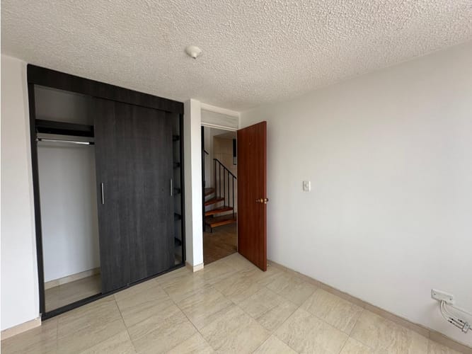 Apartamento de 3 alcobas en venta en Fontibon, Bogotá, 61 m² · foto 5 de 23