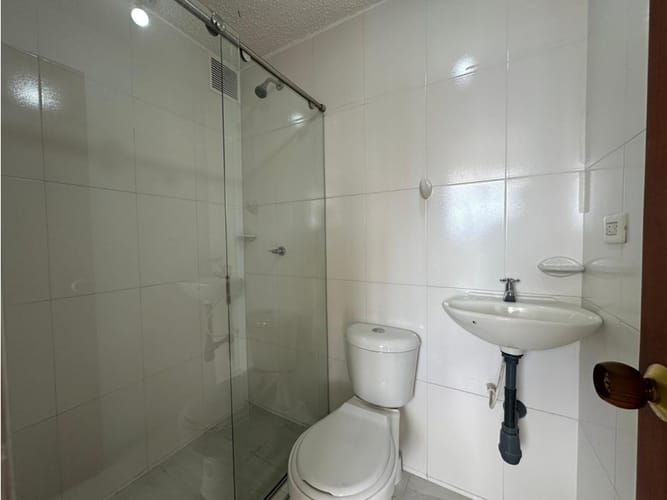 Apartamento de 3 alcobas en venta en Fontibon, Bogotá, 61 m² · foto 8 de 23