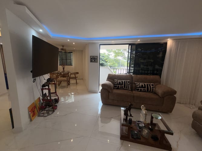 Apartamento de 3 alcobas en venta en Bochalema, Cali, 80 m² · foto 6 de 23