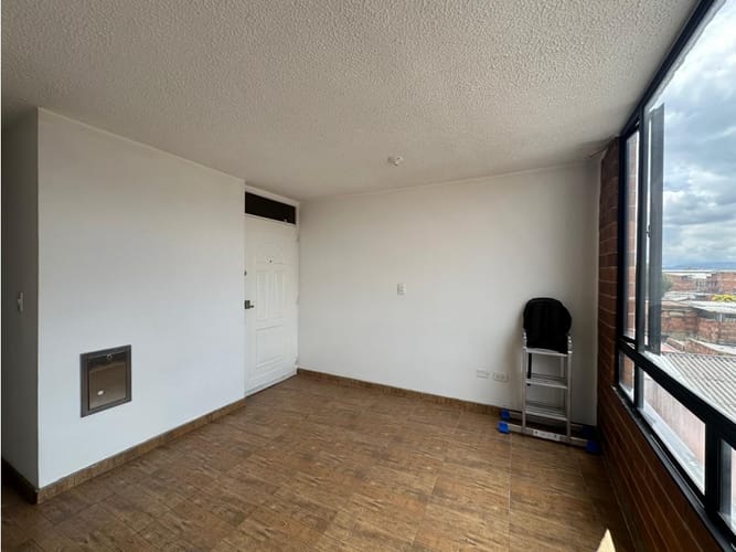 Apartamento de 3 alcobas en venta en Fontibon, Bogotá, 61 m² · foto 19 de 23
