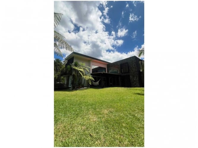 Casa de 4 alcobas en venta en Don Diego, El Retiro, 285 m² · foto 2 de 13