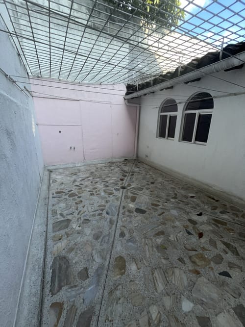 Casa de 5 alcobas en venta en El Bosque, Cali, 360 m² · foto 10 de 21