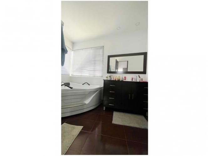 Casa de 4 alcobas en venta en Don Diego, El Retiro, 285 m² · foto 10 de 13