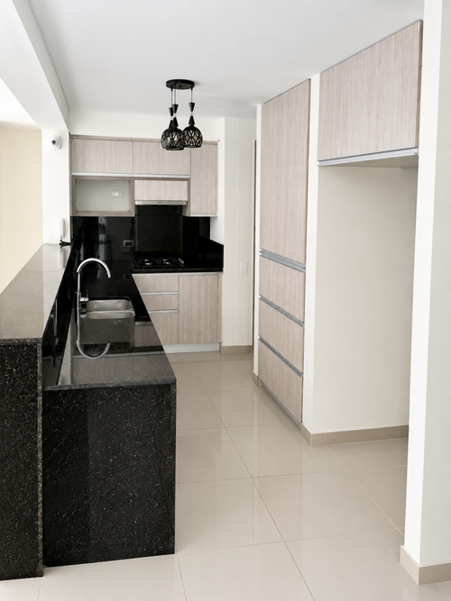 Apartamento de 4 alcobas en venta en La Flora, Cali, 125 m² · foto 2 de 19
