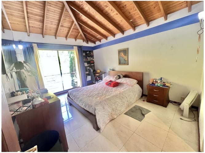 Casa de 3 alcobas en venta en El Poblado, Medellín, 345 m² · foto 10 de 19