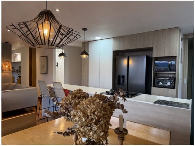 Apartamento de 2 alcobas en venta en Altos Del Poblado, Medellín, 115 m² · foto 4 de 20