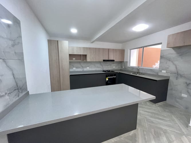 Edificio en venta en La Flora, Cali, 500 m² · foto 2 de 19