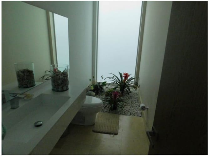 Casa de 6 alcobas en venta en Las Palmas, Medellín, 853 m² · foto 13 de 24
