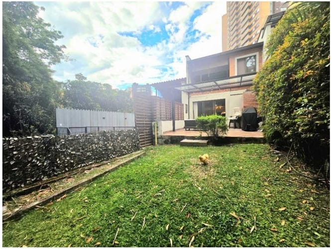 Casa de 3 alcobas en venta en Cumbres, Envigado, 180 m² · foto 7 de 15