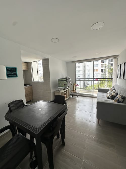 Apartamento de 3 alcobas en venta en Cachipay, Cali, 59 m² · foto 1 de 10