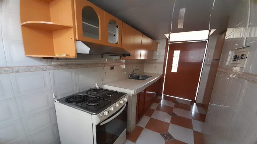 Apartamento de 3 alcobas en arriendo en Carlos Lleras Restrepo Manzana C, Bogotá, 65 m² · foto 3 de 11