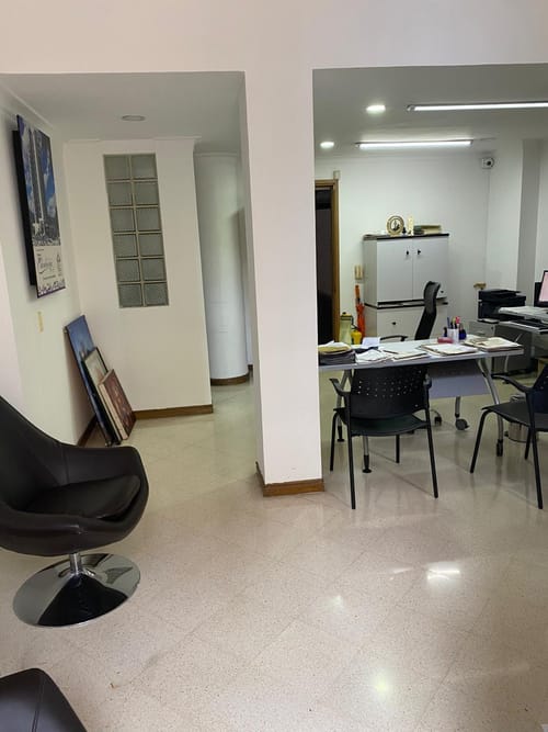 Oficina en venta en Laureles, Medellín, 84 m² · foto 5 de 10