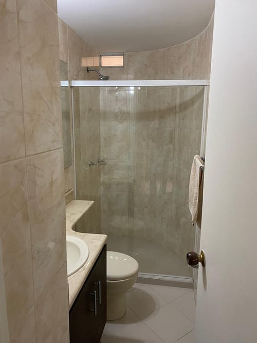 Oficina en venta en Laureles, Medellín, 84 m² · foto 10 de 10