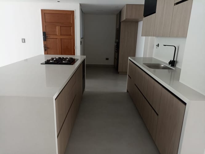 Apartamento de 3 alcobas en venta en Las Acacias, Medellín, 180 m² · foto 4 de 21