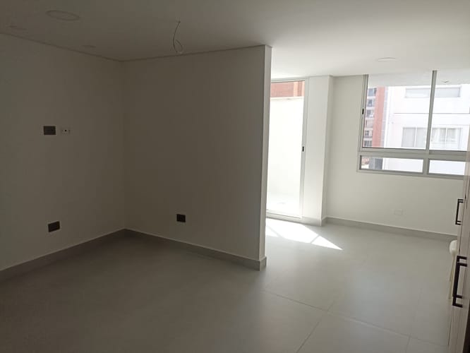 Apartamento de 3 alcobas en venta en Las Acacias, Medellín, 180 m² · foto 9 de 21
