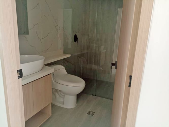 Apartamento de 3 alcobas en venta en Las Acacias, Medellín, 180 m² · foto 10 de 21