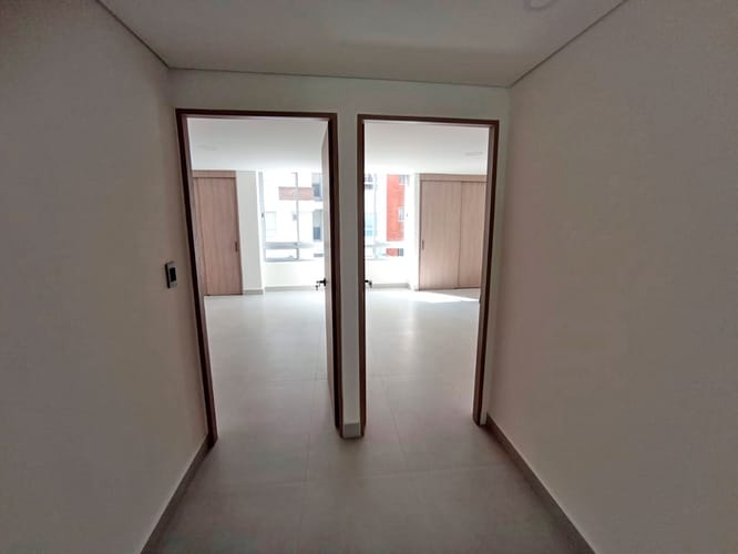 Apartamento de 3 alcobas en venta en Las Acacias, Medellín, 180 m² · foto 16 de 21