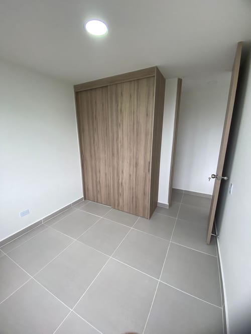 Apartamento de 2 alcobas en venta en San Nicolas, La Ceja, 64 m² · foto 4 de 10