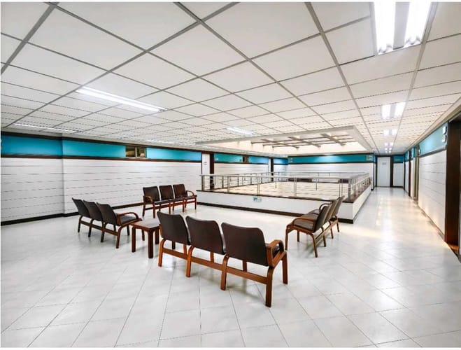 Oficina en venta en Laureles, Medellín, 30 m² · foto 6 de 9
