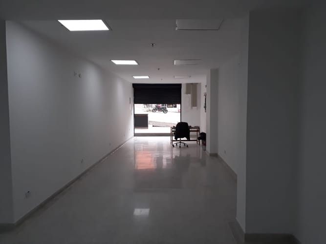 Local en venta en Boston, Medellín, 208 m² · foto 6 de 9