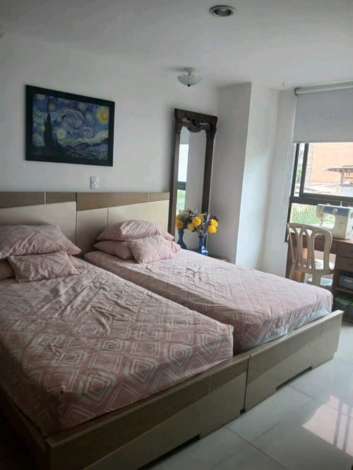 Apartamento de 3 alcobas en venta en Laureles, Medellín, 86 m² · foto 12 de 13