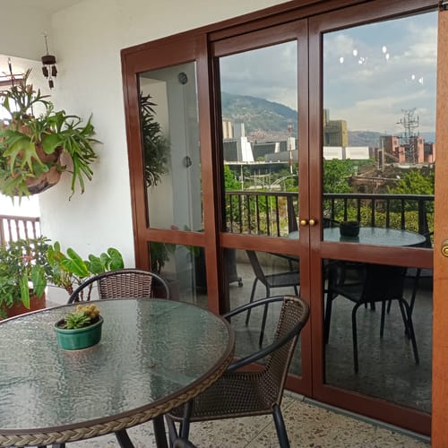 Apartamento de 3 alcobas en venta en Laureles, Medellín, 162 m² · foto 10 de 23