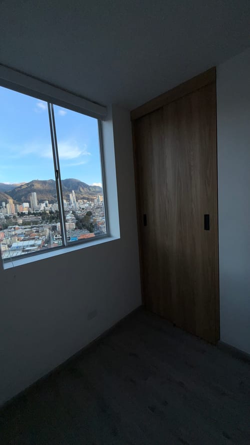 Apartamento de 2 alcobas en arriendo en Samper Mendoza, Bogotá, 40 m² · foto 4 de 7