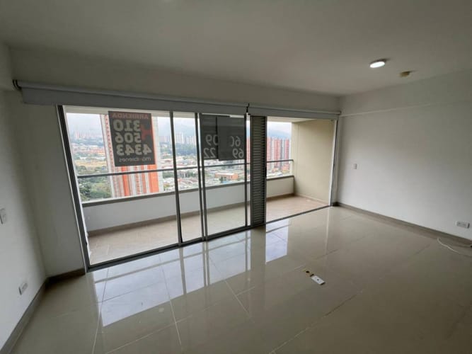 Apartaestudio en arriendo en Las Lomitas, Sabaneta, 65 m² · foto 3 de 17
