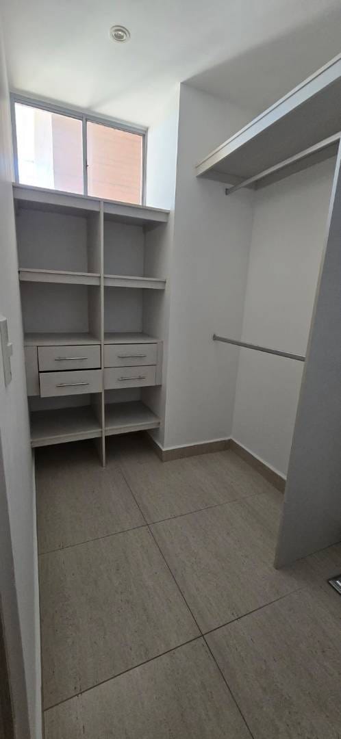 Apartamento de 3 alcobas en arriendo en Buenavista, Barranquilla, 147 m² · foto 14 de 19