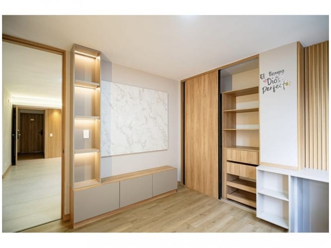 Apartamento de 3 alcobas en venta en La Aguacatala, Medellín, 110 m² · foto 8 de 19