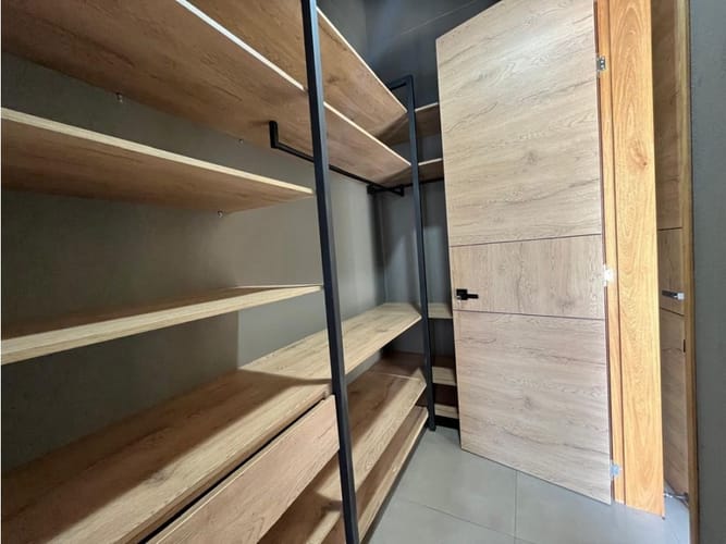Casa de 3 alcobas en arriendo en Rionegro, 230 m² · foto 5 de 14