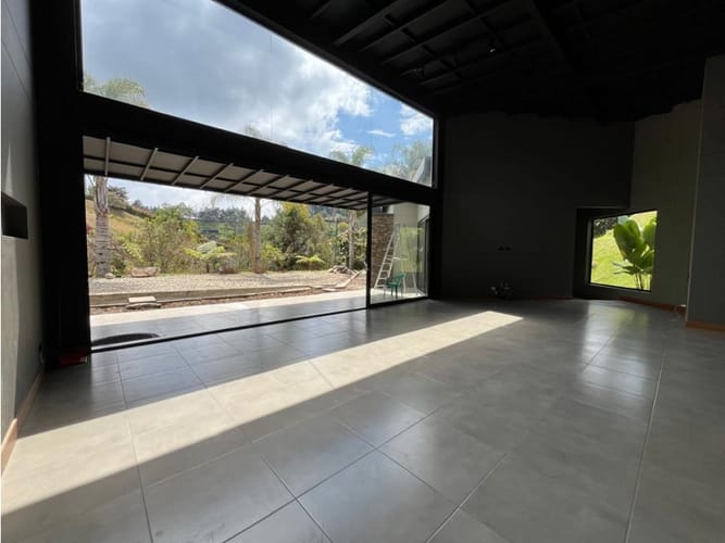 Casa de 3 alcobas en arriendo en Rionegro, 230 m² · foto 11 de 14