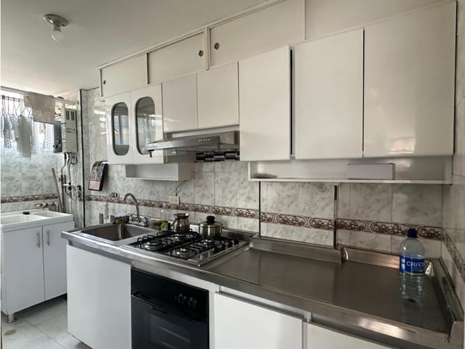 Apartamento de 3 alcobas en venta en San Rafael, Bogotá, 68 m² · foto 11 de 24