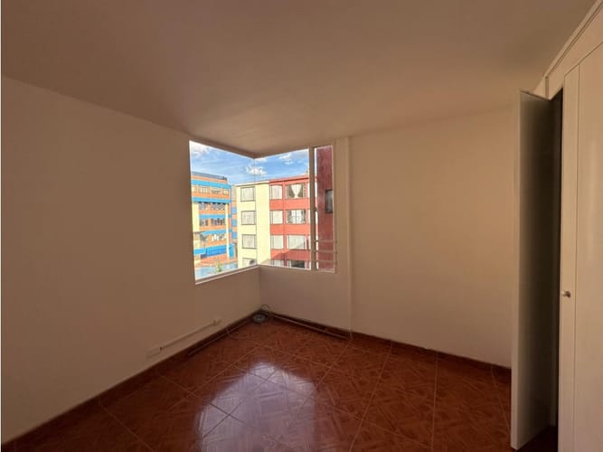 Apartamento de 3 alcobas en venta en San Rafael, Bogotá, 68 m² · foto 20 de 24