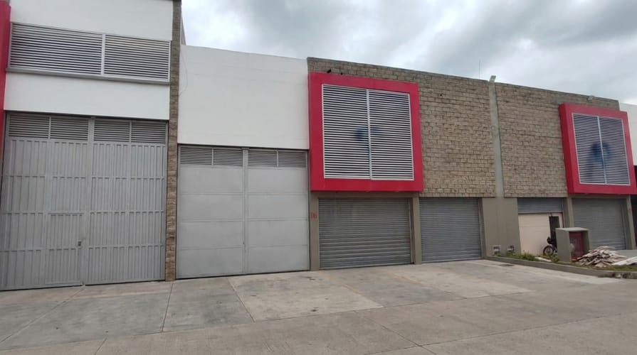 Bodega en arriendo en Base Naval, Barranquilla, 545 m² · foto 7 de 13