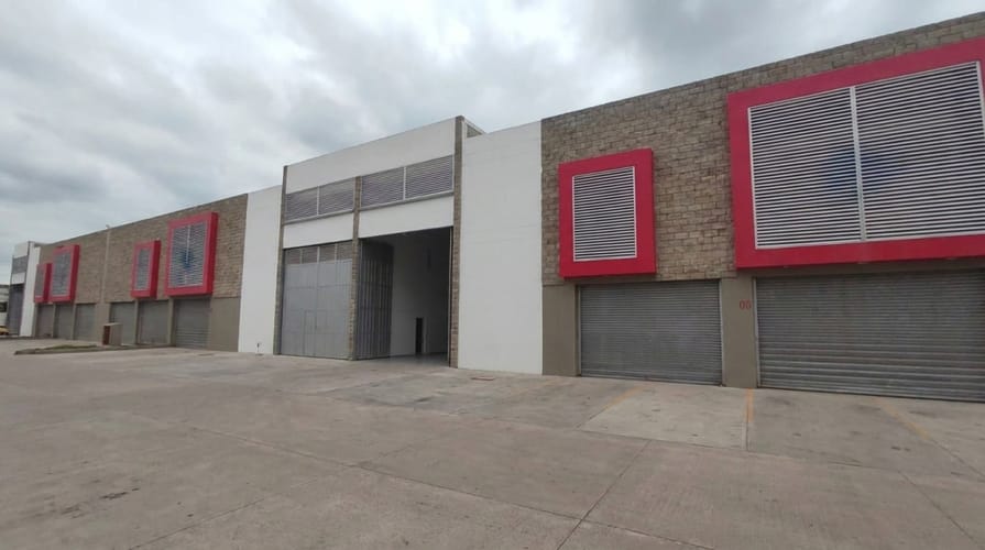 Bodega en arriendo en Base Naval, Barranquilla, 545 m² · foto 12 de 13