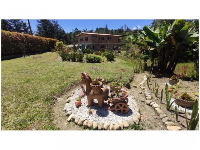 Casa de 4 alcobas en venta en Alto De La Virgen, Guarne · foto 11 de 15