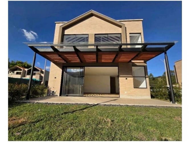 Casa de 3 alcobas en venta en El Carmen, El Retiro, 183 m² · foto 12 de 12